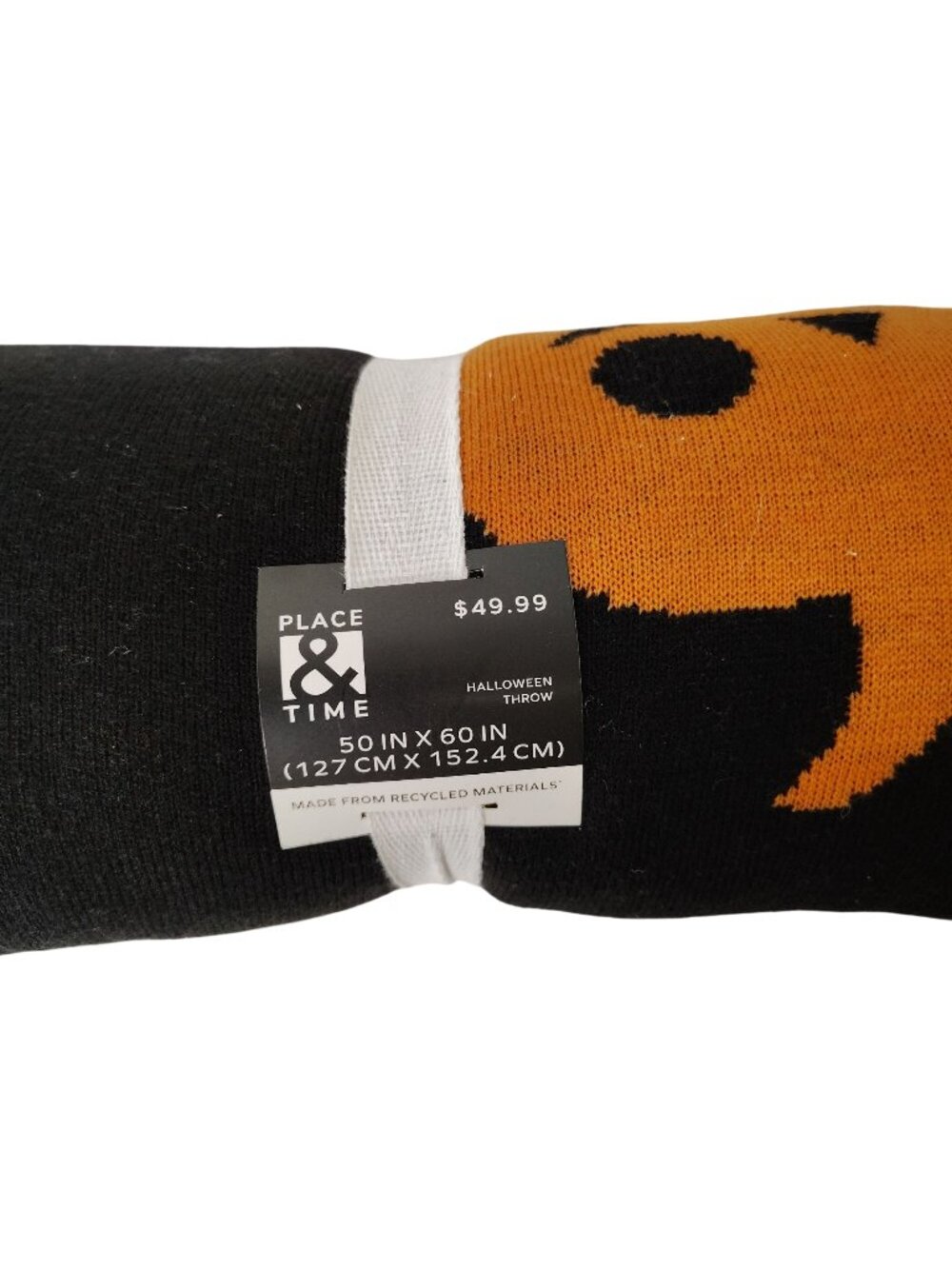 Place and Time Huge 50x60 inch Halloween Pumpkin Design Knit Throw Blanket